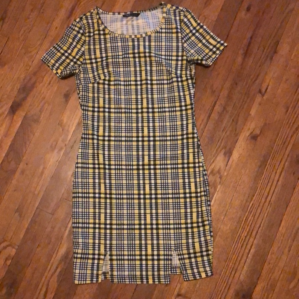 Black and yellow shein dress